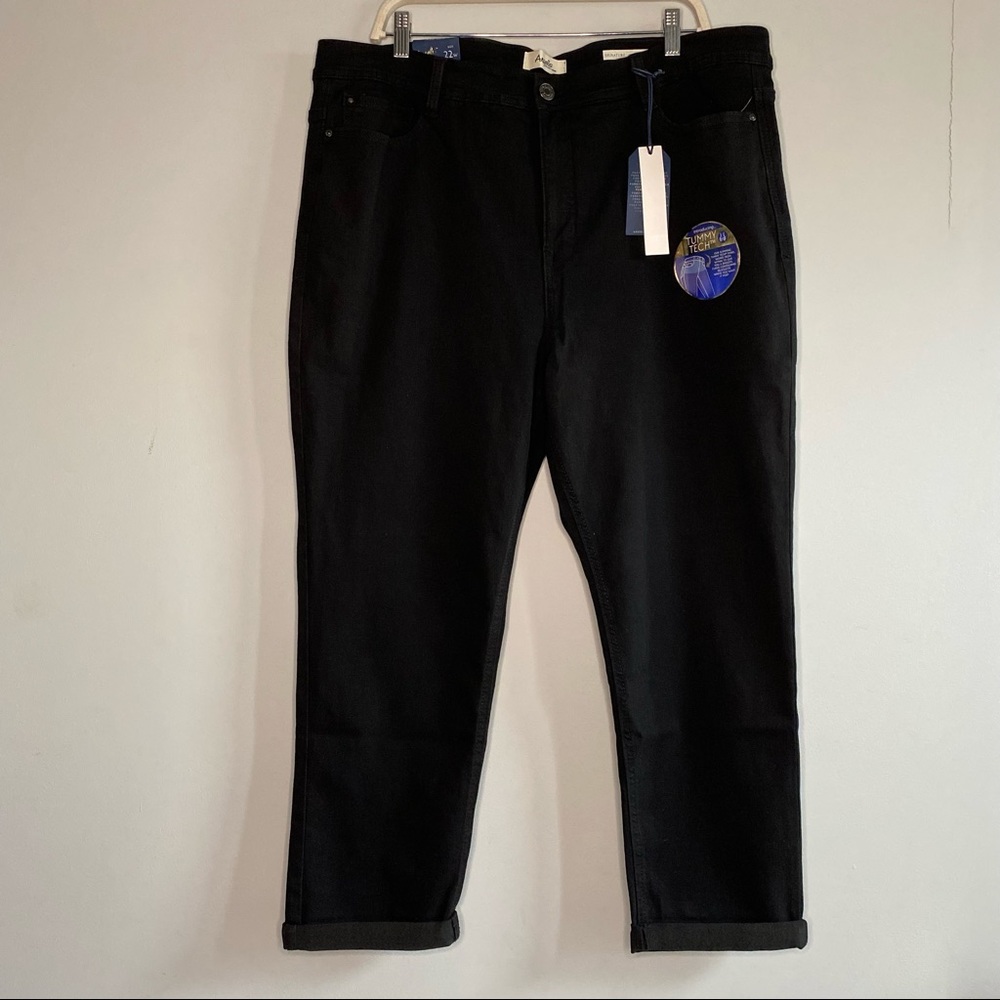 Angels Forever Young Women Signature Convertible Cuffed Cropped Jeans Black 22W - Picture 2 of 8